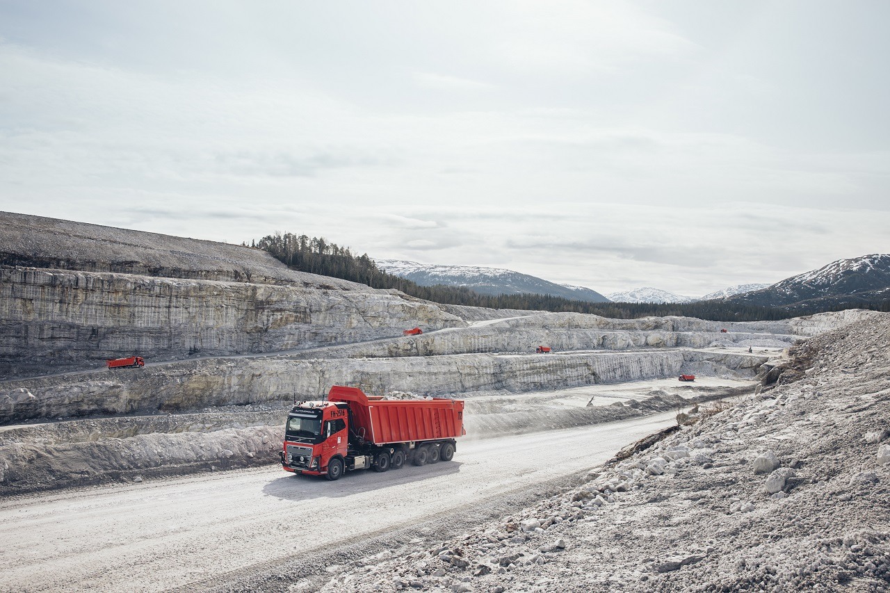 Caminhões de mina norueguesa já podem trafegar autonomamente