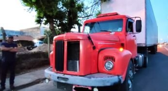 Caminhoneiro conta como ficou 120 dias com o caminhão quebrado em pátio de posto