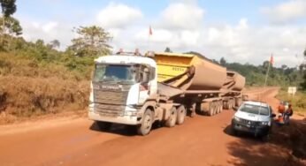 Conheça os caminhões rodotrens de 11 eixos e 91 toneladas