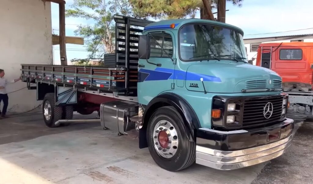 Conheça um pouco a história do 1518, o melhor veículo da Mercedes no Brasil