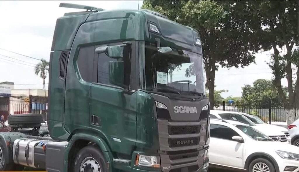 PRF Recupera Caminhão de R$ 1 Milhão Fruto de Golpe de Financiamento