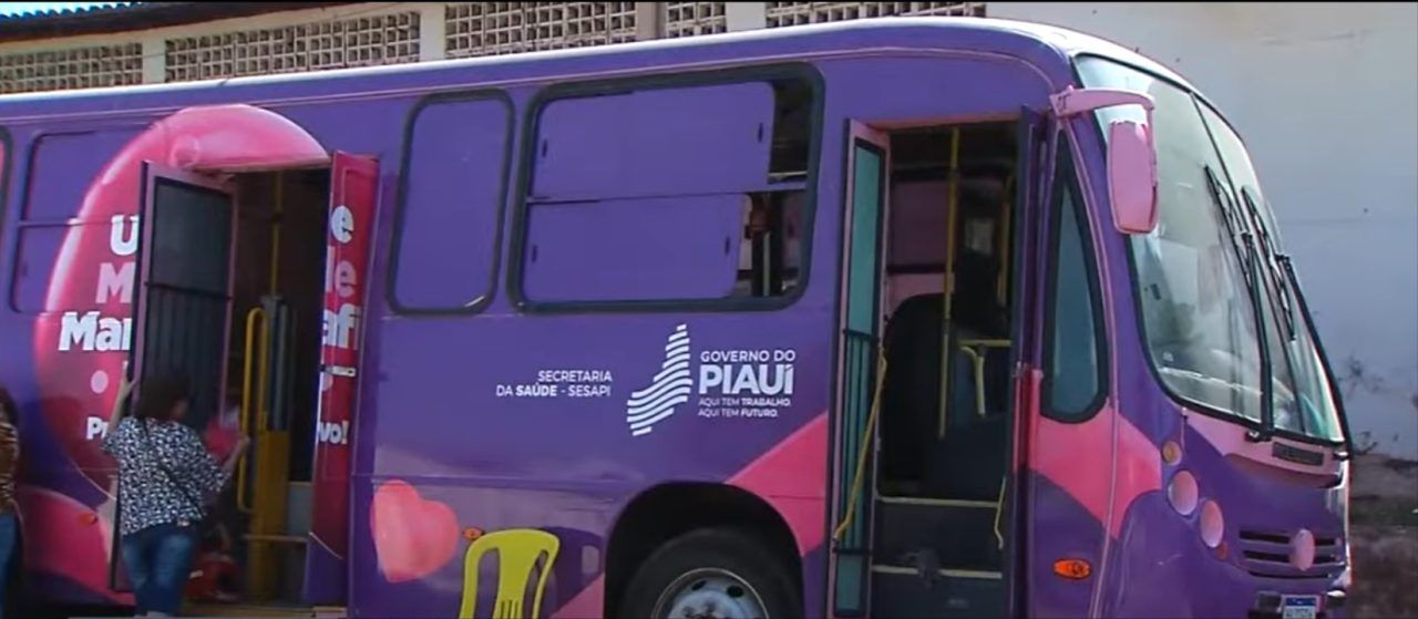 Caminhão da mamografia chega ao município para conscientizar sobre o Outubro Rosa