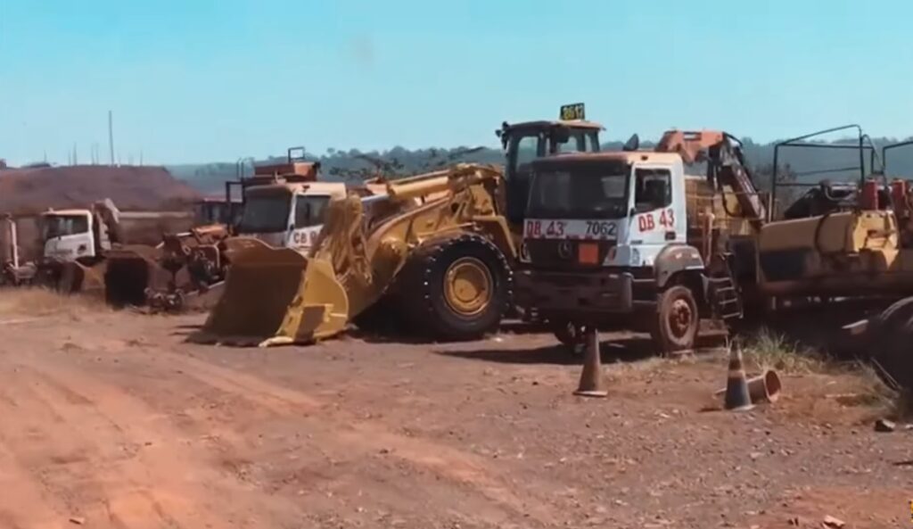 Conheça o cemitério das máquinas na Serra dos Carajás