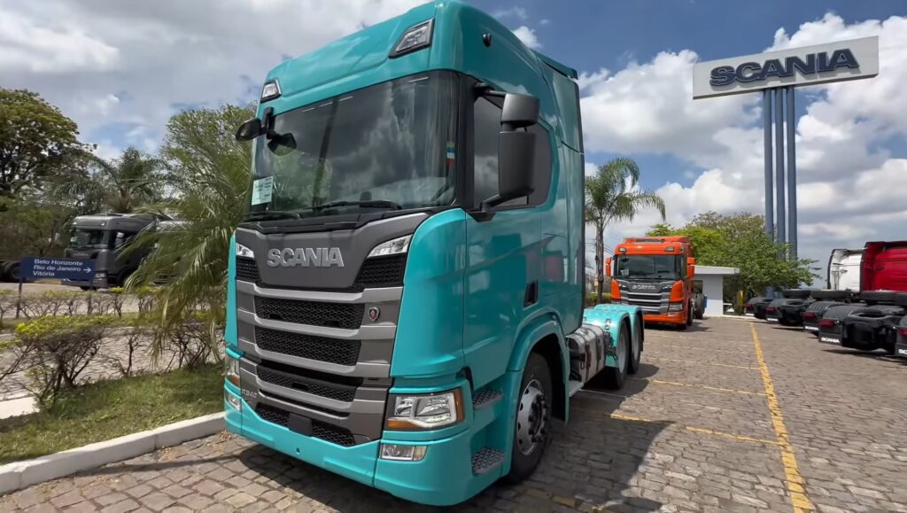 Conheça o primeiro Scania traçado 540 Plus com a tecnologia de nível de atenção do motorista