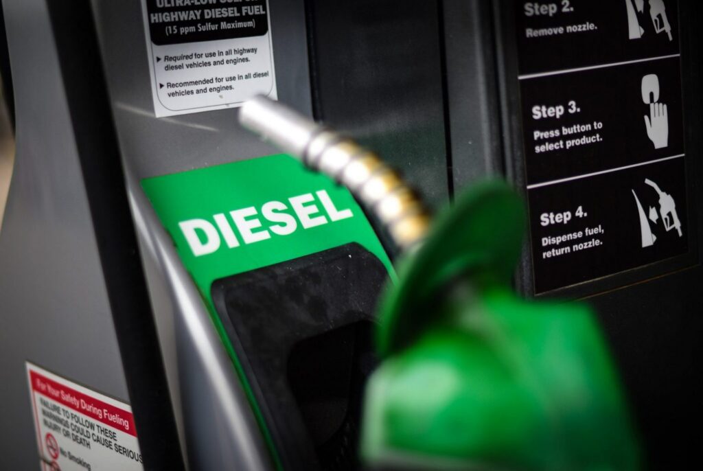 Diesel ficará mais caro até janeiro de 2024