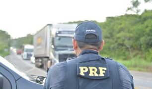 PRF emite 1.195 multas durante a Operação Natal 2023