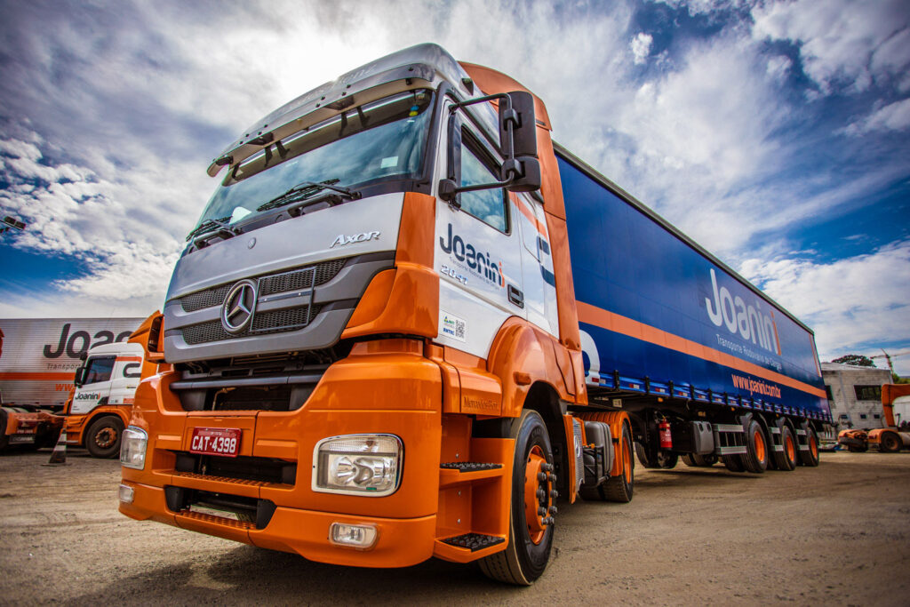 Joanini Transportes abre vaga para Motorista Carreteiro.