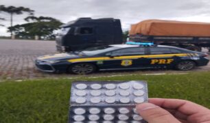 PRF prende caminhoneiro com comprimidos de rebite