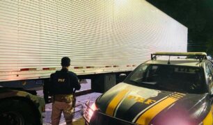 PRF apreende caminhão com sinais de adulteração na BR-116
