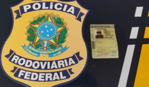 Caminhoneiro é preso por portar CNH falsa em Mato Grosso do Sul