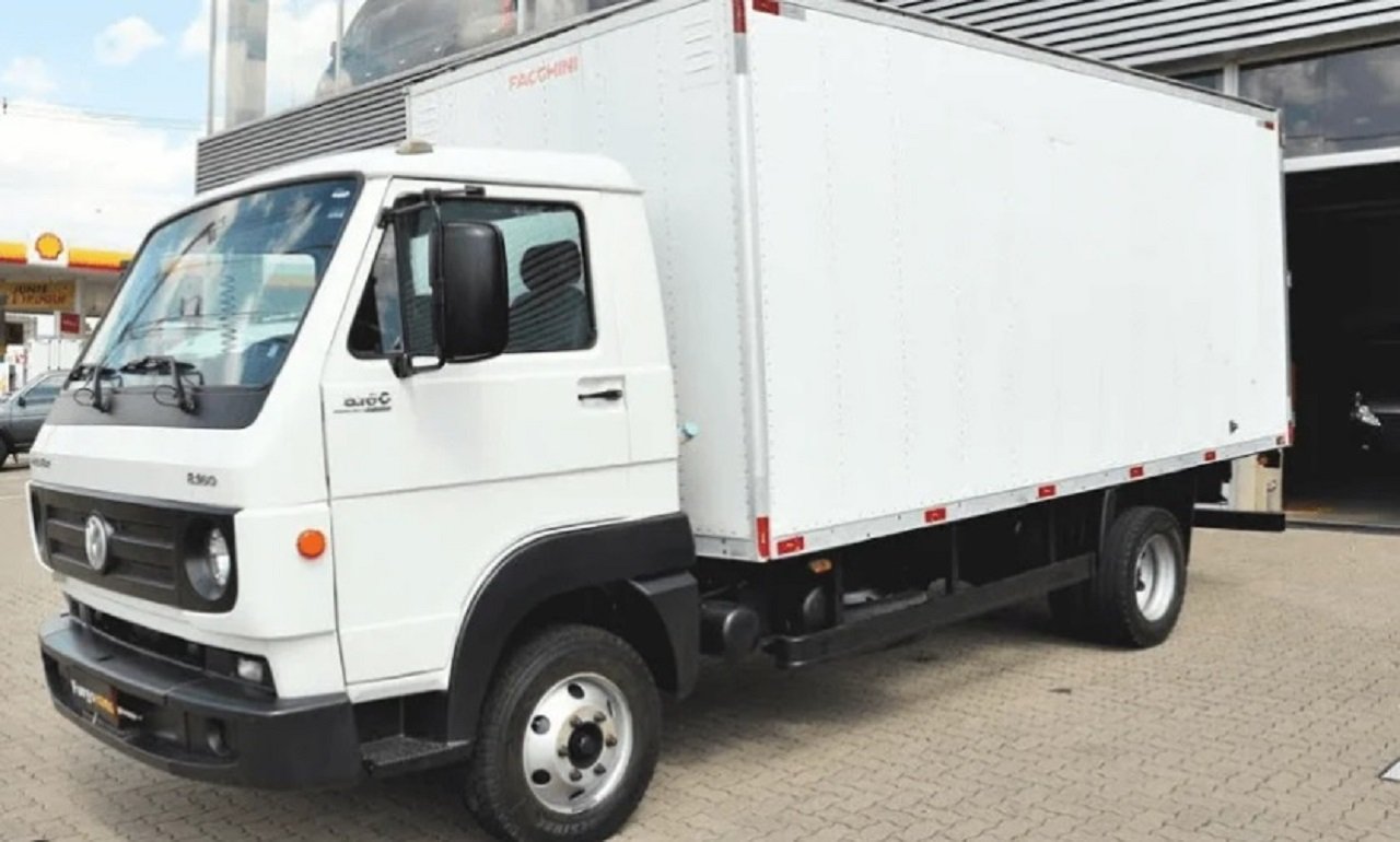 Como administrar um caminhão de longe: caminhoneiro diz se compensa agregar um caminhão 3/4