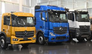 Mercedes Benz anuncia serviço de aluguel de caminhões no Brasil