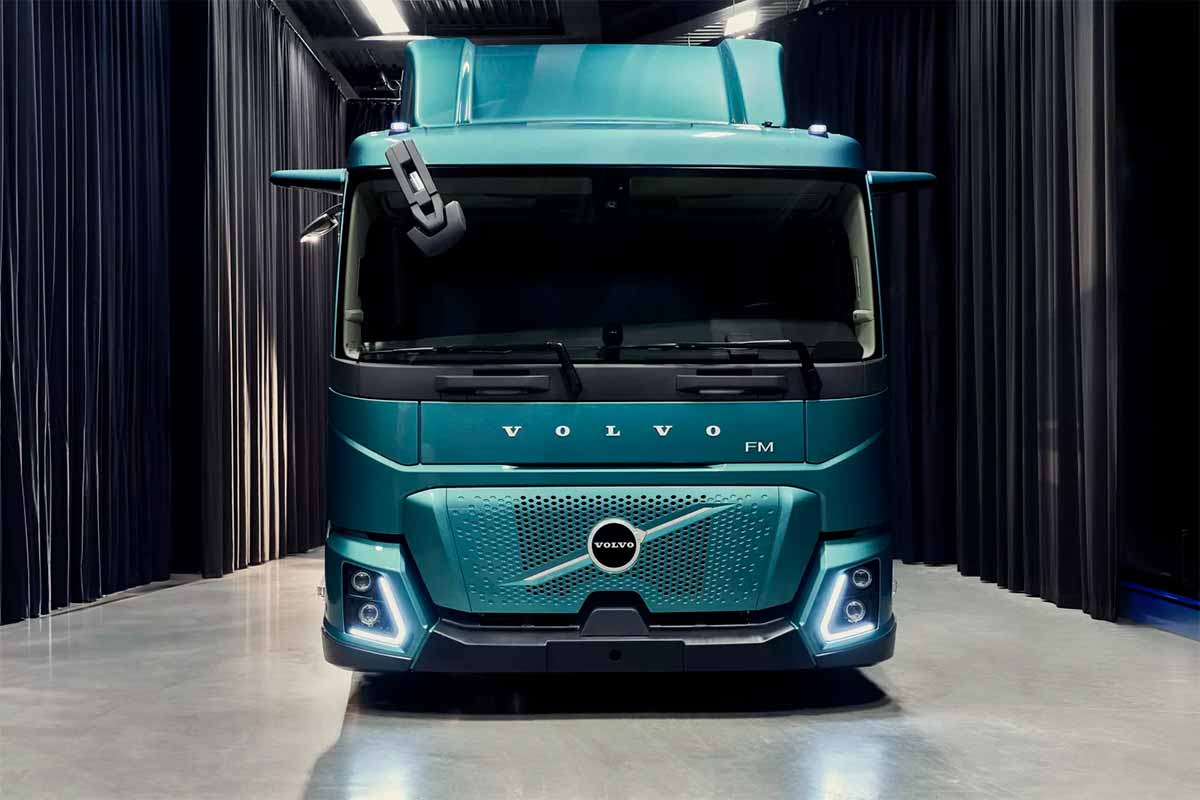 Volvo Trucks introduz o primeiro modelo totalmente elétrico