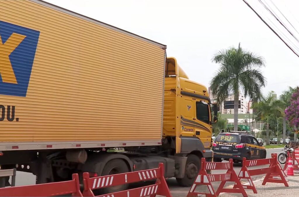 Desmantelada quadrilha de roubo de cargas dos Correios em Goiânia: quatro pessoas presas