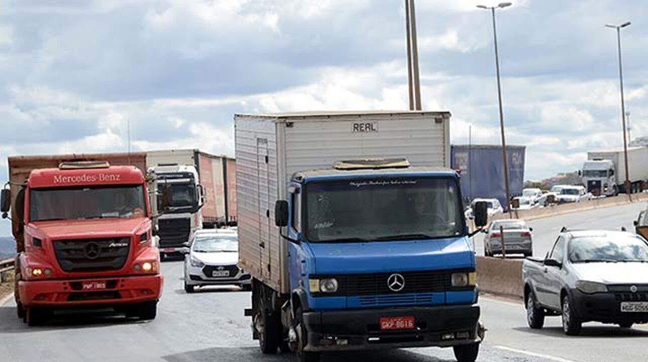 Justiça suspende multa à transportadora até o Supremo Tribunal Federal decidir sobre o piso do frete
