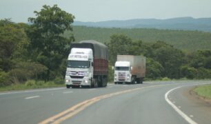 O aumento dos roubos de carga em São Paulo, uma ameaça crescente para os caminhoneiros