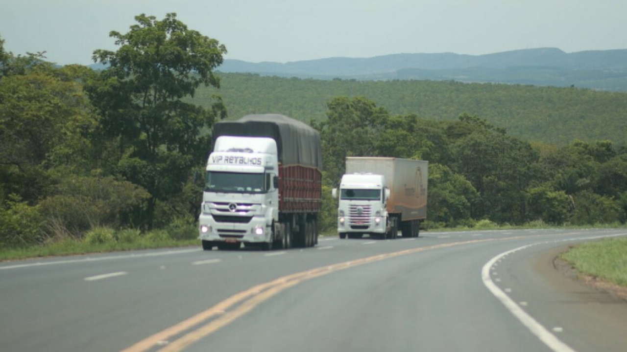 O aumento dos roubos de carga em São Paulo, uma ameaça crescente para os caminhoneiros