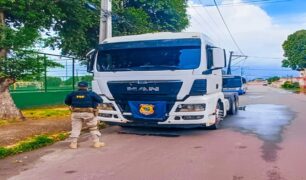 Prisão em flagrante por clonagem de veículo em Manaus