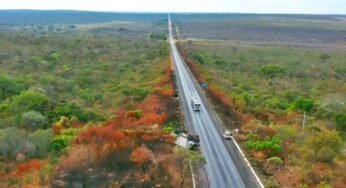 Acidente em reta na BR-242 alerta para perigos nas estradas