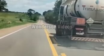 Caminhoneiro gentil ajuda companheiro de estrada