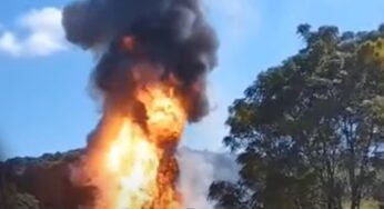 Caminhoneiro morre após caminhão com botijões de gás explodir