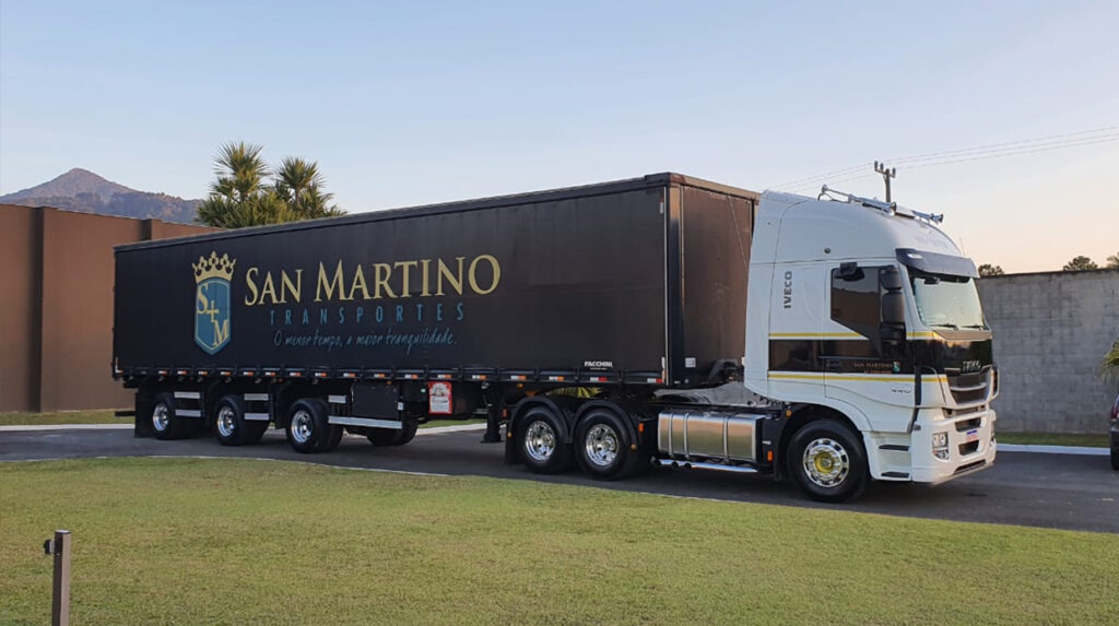 San Martino Transportes abre vagas para motorista carreteiro