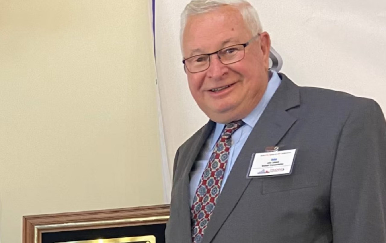 Caminhoneiro com mais de 50 anos de estrada é eleito o melhor motorista do ano