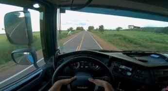 Caminhoneiro de 22 anos mostra sua rotina de trabalho