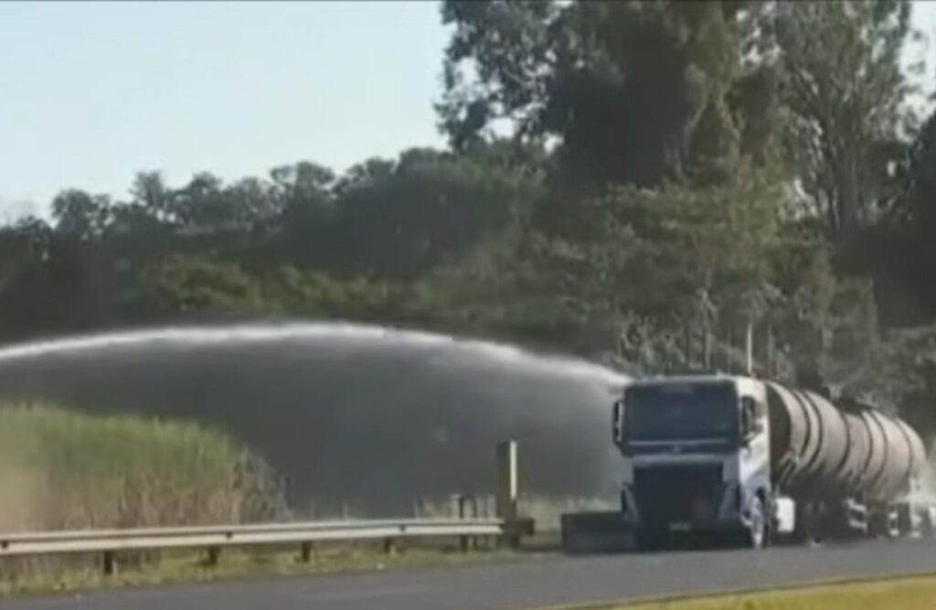 Caminhoneiro morre em colisão na BR-262, em Minas Gerais