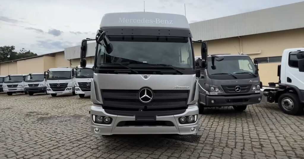 Conheça o novo Mercedes-Benz Atego em comemoração ao aniversário da linha