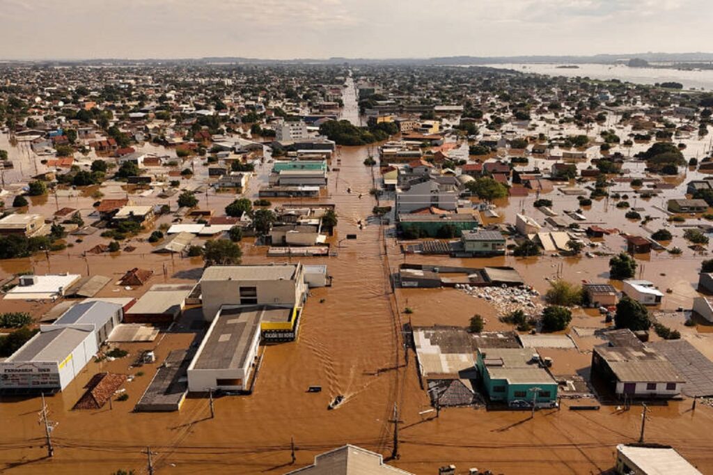 Desafios logísticos afetam abastecimento de combustíveis no Rio Grande do Sul