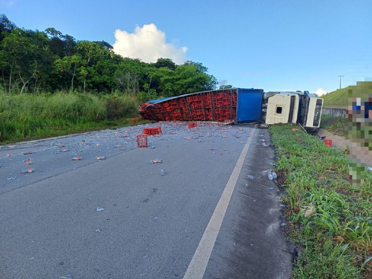 Motorista embriagado causa acidente e acaba sendo preso pela PRF