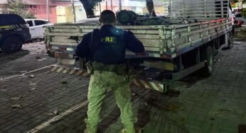 PRF recupera caminhão roubado em 2022 no Rio de Janeiro