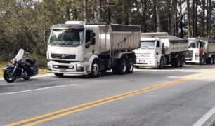 PRF  intercepta caminhões com quase 37 toneladas de excesso de peso
