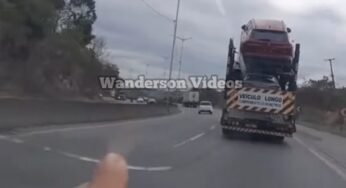 A culpa é do caminhoneiro? Homem toma pedrada no vidro e culpa motorista