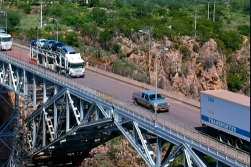 Conheça a ponte Dom Pedro II, responsável por ligar os estados de Alagoas e Sergipe