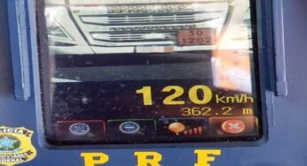 PRF flagra caminhão a 120 km/h na rodovia Presidente Dutra