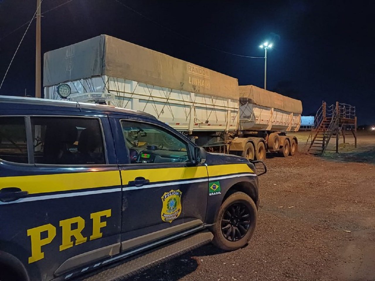 PRF consegue recuperar dois semirreboques adulterados em Rondonópolis (MT)