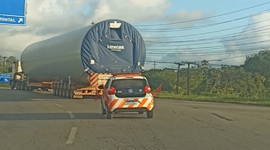 Carga eólica chama atenção em Camaçari, Bahia