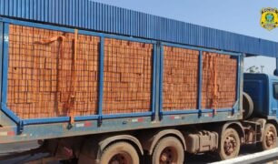 PRF apreende 10 mil blocos de cerâmicas no Tocantins
