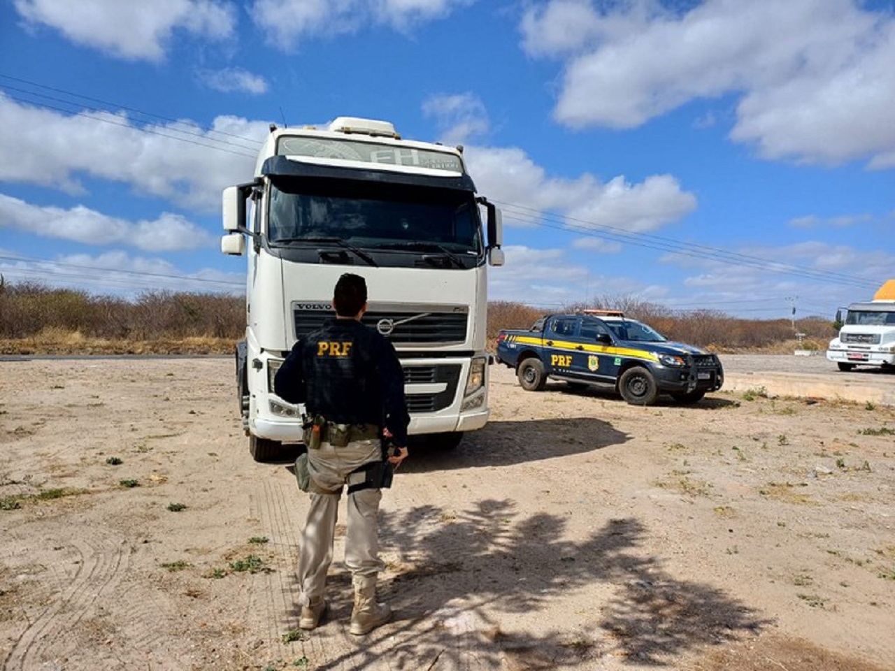 PRF e Polícia Militar conseguem resgatar dois homens vítimas de sequestro no Piauí