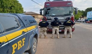 PRF recupera caminhão roubado em Uruará, Pará