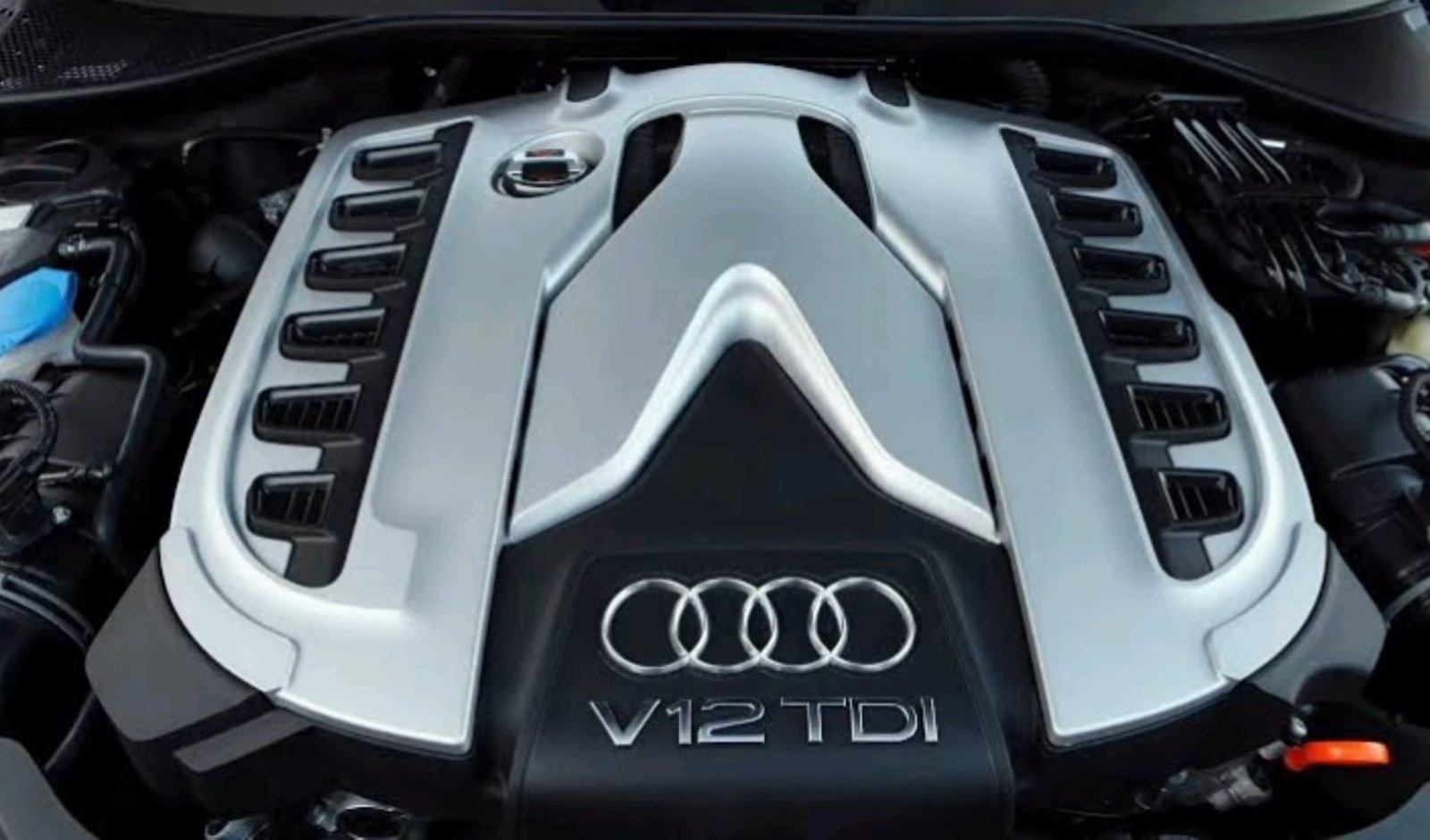 Conheça o único audi motor V12