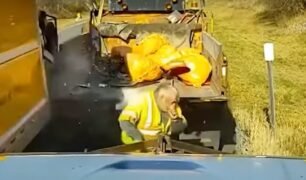 Funcionário trabalhando em rodovia quase é atingido por caminhão desgovernado