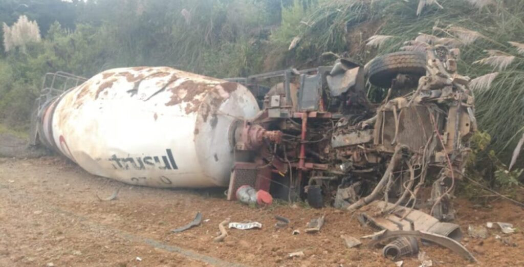 Grave acidente com caminhão betoneira deixa uma vítima fatal em Doutor Ricardo