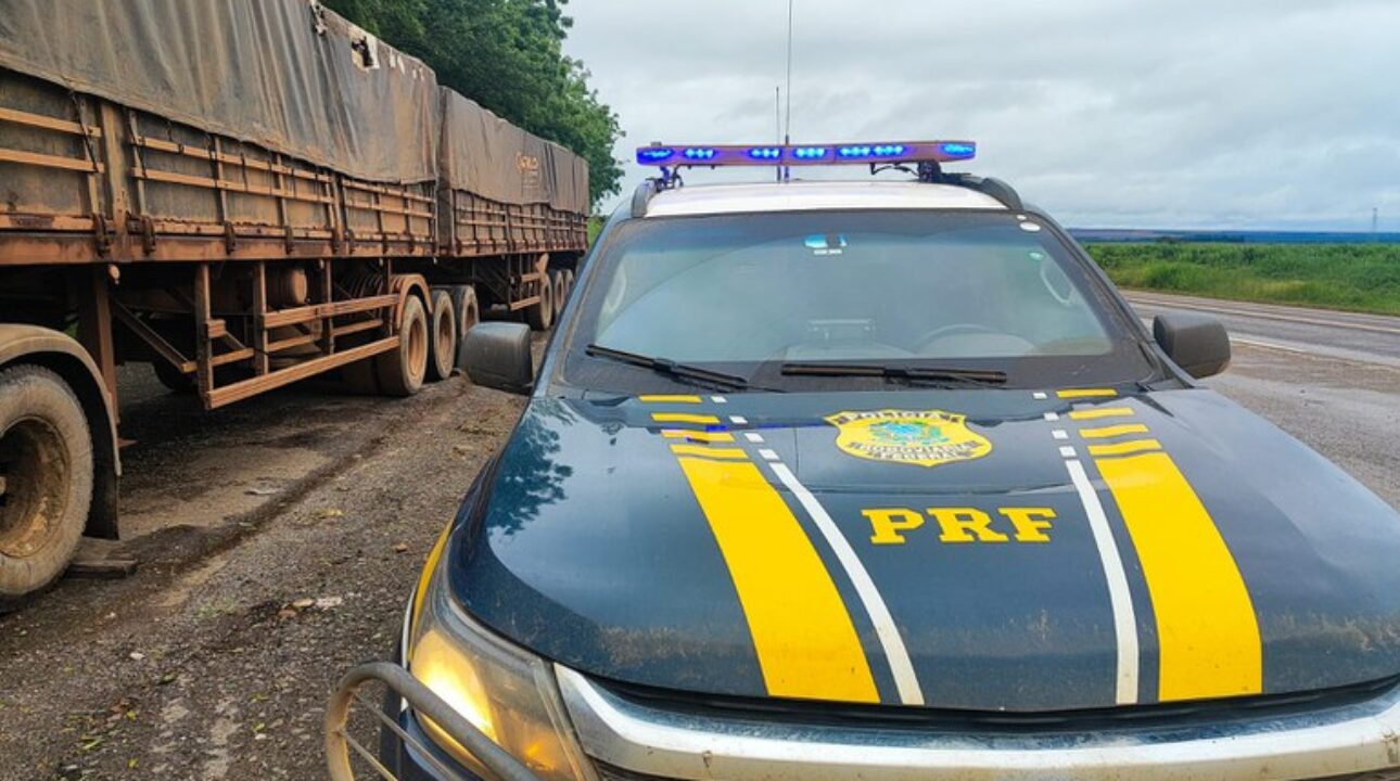 Acidente na BR-163 em Sorriso/MT revela semirreboques roubados e motorista sem CNH