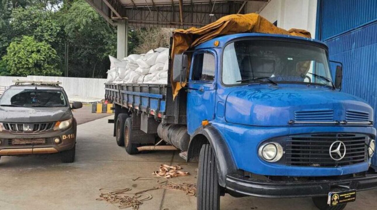 Caminhoneiro é preso transportando quase uma tonelada de agrotóxicos contrabandeados em MS