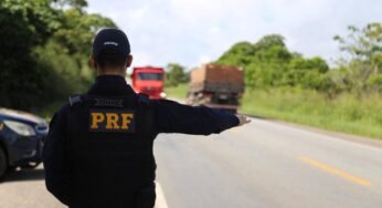 Caminhoneiro com mandado de prisão em aberto é detido durante fiscalização na BR-101