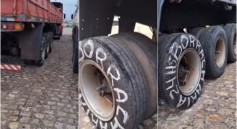 Caminhoneiro leva pneu de borracheiro para seu próprio caminhão