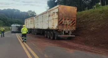 Caminhoneiro morre após colidir com barranco na alça de acesso da SP-225 em Pederneiras